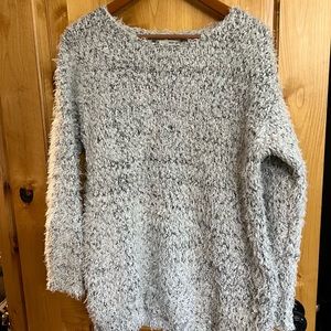 Simply Noelle comfy grey sweater. Size S/M